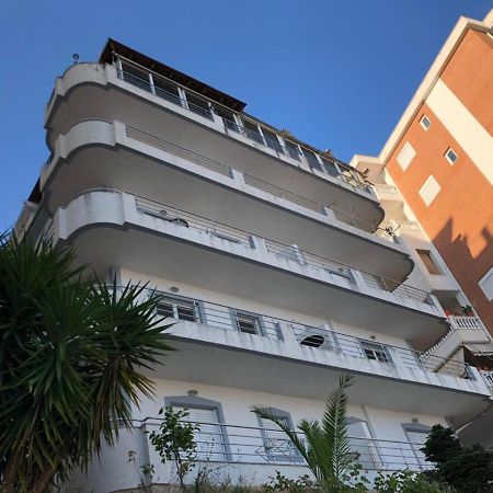 Paradiso Apartments Саранде Екстериор снимка