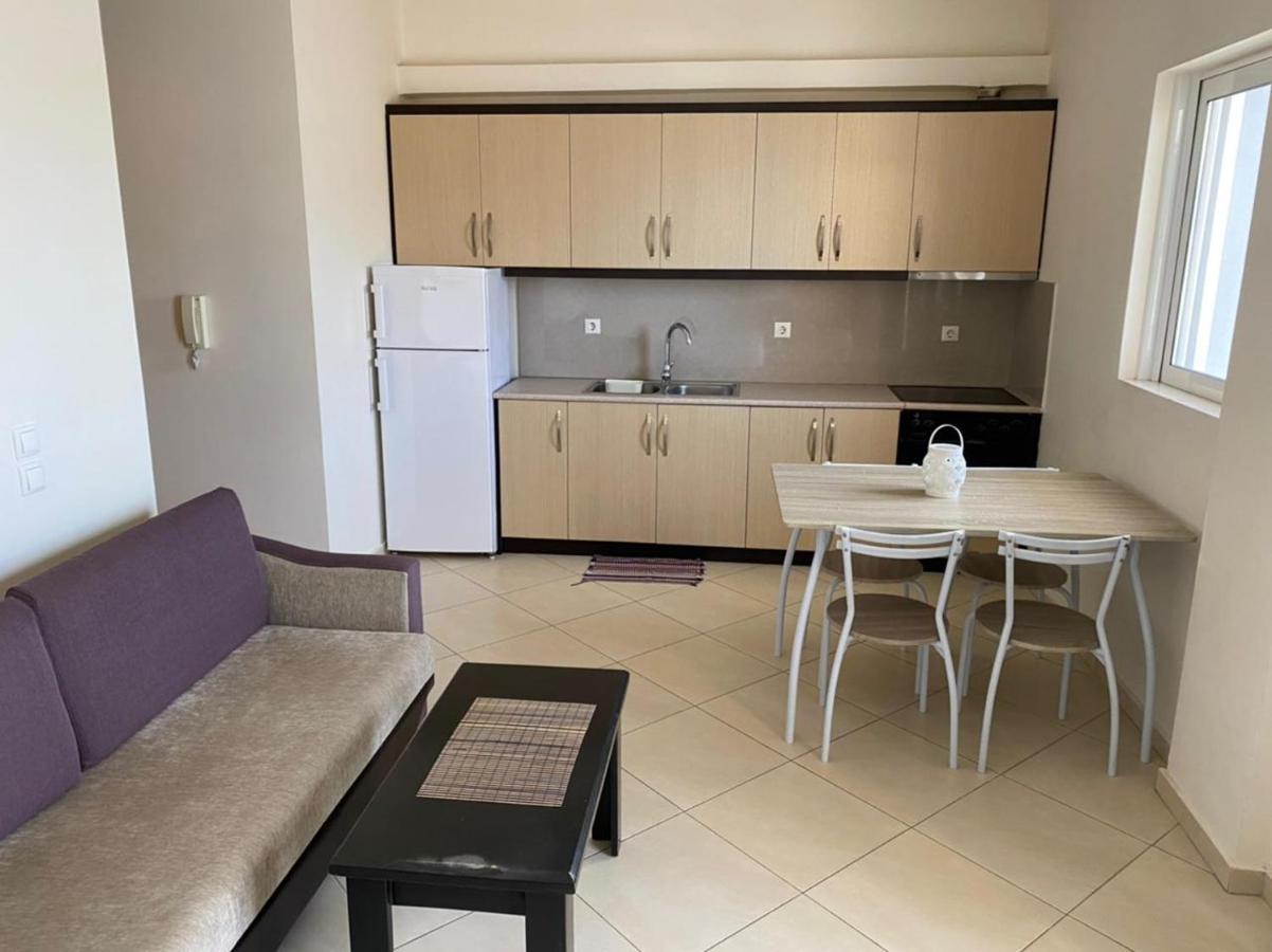 Paradiso Apartments Саранде Екстериор снимка