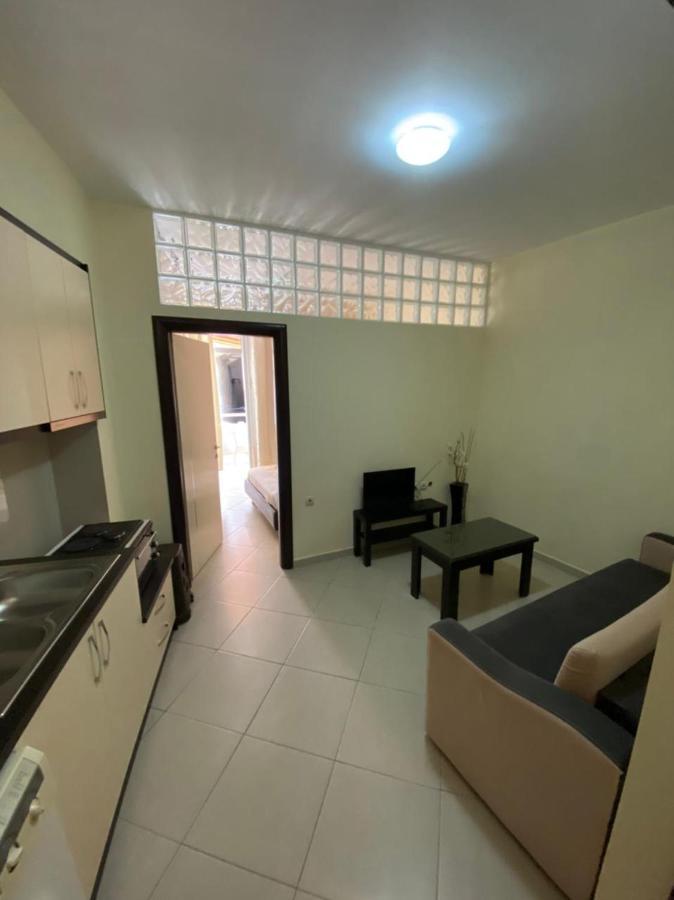 Paradiso Apartments Саранде Екстериор снимка