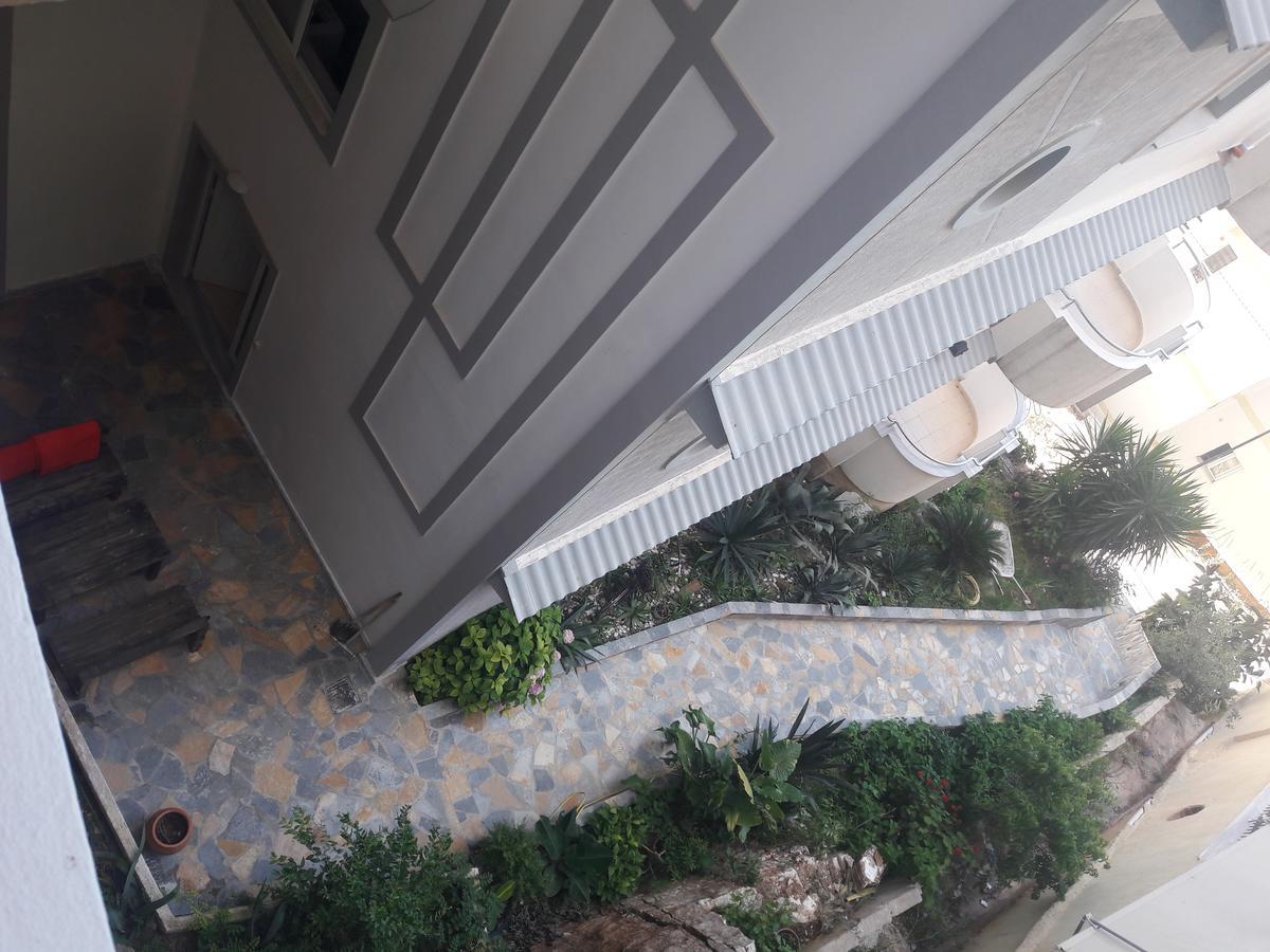 Paradiso Apartments Саранде Екстериор снимка